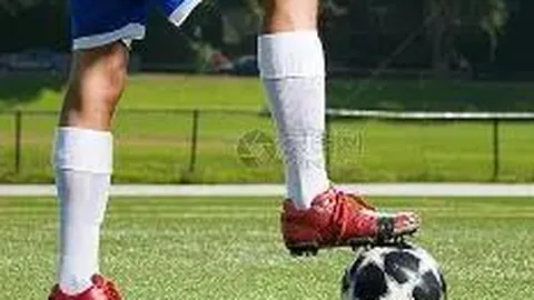 曼联逆转夺冠！皇马2-1巴黎，蓝军宣布签下加纳乔